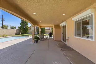 1090 W Huff St, Rialto, CA 92376 - Photo 39