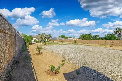 42620 25th, Lancaster, CA 93536 - Photo 29