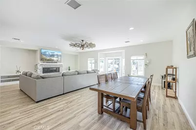 42620 25th, Lancaster, CA 93536 - Photo 11