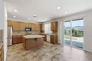 41726 Grand View Dr, Murrieta, CA 92562 - Photo 9