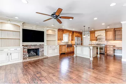 718 Meade Avenue, Fullerton, CA 92833 - Photo 5