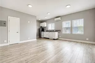 635 Elm Ave, Long Beach, CA 90802 - Photo 1