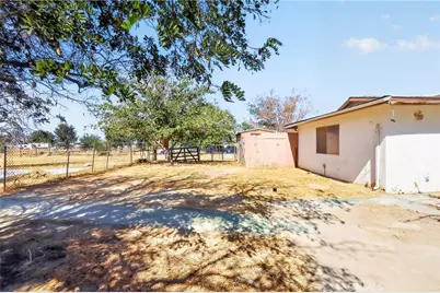 10142 E Avenue R14, Littlerock, CA 93543 - Photo 21