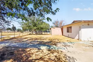10142 E Ave R 14, Littlerock, CA 93543 - Photo 21