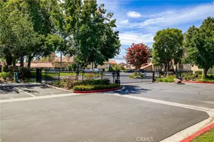 10435 W Briar Oaks Dr, Stanton, CA 90680 - Photo 3