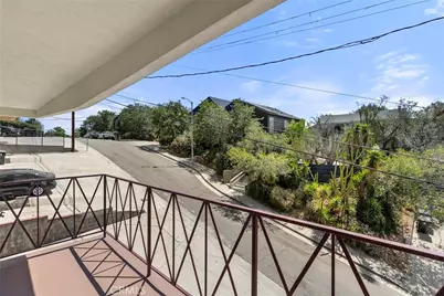 2017 Vestal Avenue, Los Angeles, CA 90026 - Photo 15
