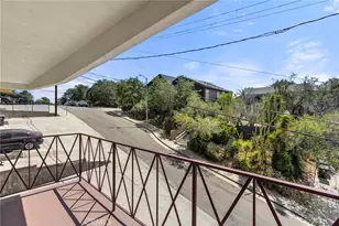 2017 Vestal Ave, Los Angeles, CA 90026 - Photo 15