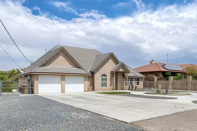 18166 Bangor, Hesperia, CA 92345 - Photo 3