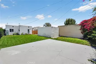 7611 S Hobart, Los Angeles, CA 90047 - Photo 17
