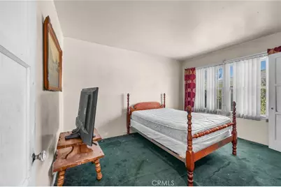 10400 Mary Avenue, Los Angeles, CA 90002 - Photo 27