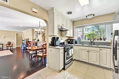 11812 Peacock Court, Garden Grove, CA 92841 - Photo 17