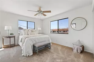 119 2nd St, Seal Beach, CA 90740 - Photo 31