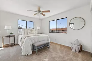 119 2nd St, Seal Beach, CA 90740 - Photo 33