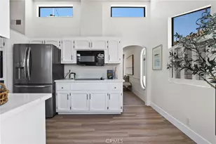 119 2nd St, Seal Beach, CA 90740 - Photo 21