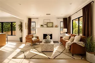 584 N Plymouth, Los Angeles, CA 90004 - Photo 9