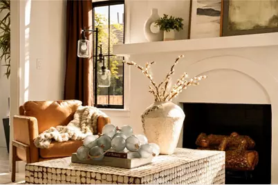 584 N Plymouth, Los Angeles, CA 90004 - Photo 11