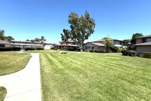 1707 Normandy, Santa Ana, CA 92705 - Photo 17