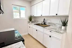 1707 Normandy, Santa Ana, CA 92705 - Photo 5