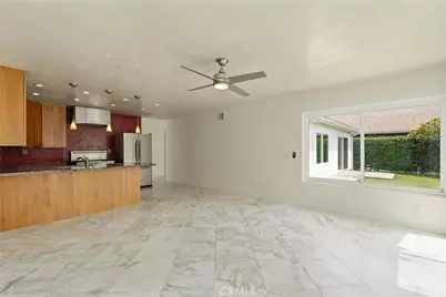 941 Jasmine Circle, Costa Mesa, CA 92626 - Photo 7