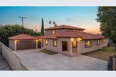 1042 W McFadden Avenue, Santa Ana, CA 92707 - Photo 1