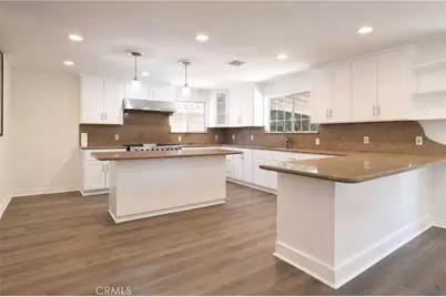 1042 W McFadden Avenue, Santa Ana, CA 92707 - Photo 13