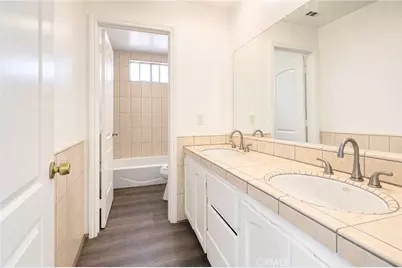 1042 W McFadden Avenue, Santa Ana, CA 92707 - Photo 25