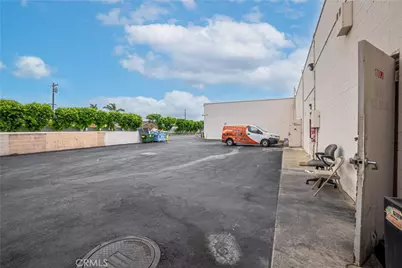 17090 Magnolia Street, Fountain Valley, CA 92708 - Photo 37