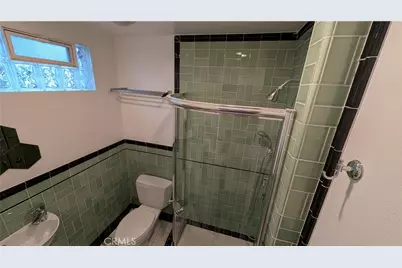 872 Lucile Avenue #A, Los Angeles, CA 90026 - Photo 15
