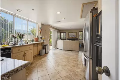 7470 Harvard Court, Fontana, CA 92336 - Photo 19