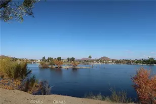 21734 Appaloosa Ct, Canyon Lake, CA 92587 - Photo 43