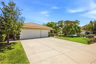 24501 Corte Rojelio, Murrieta, CA 92562 - Photo 3