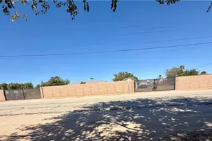 2131 W Ave M12, Palmdale, CA 93551 - Photo 1