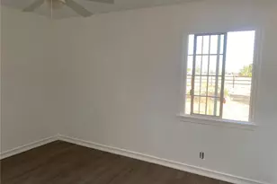 2131 W Ave M12, Palmdale, CA 93551 - Photo 9