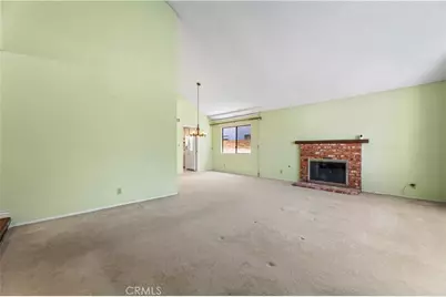 8824 Sari Avenue, Northridge, CA 91343 - Photo 11