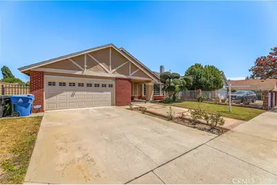 8824 Sari Avenue, Northridge, CA 91343 - Photo 3