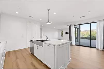 134 Toretta, Irvine, CA 92602 - Photo 7