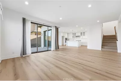 134 Toretta, Irvine, CA 92602 - Photo 5