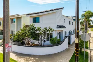 427 21st St, Huntington Beach, CA 92648 - Photo 1