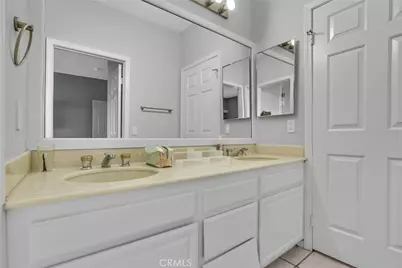 23205 Runnymede, Los Angeles, CA 91307 - Photo 25