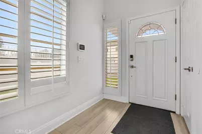 23205 Runnymede, Los Angeles, CA 91307 - Photo 3