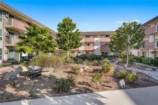 5585 E Pacific Coast Hwy, Long Beach, CA 90804 - Photo 25