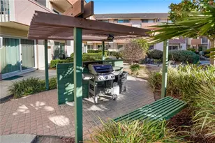 5585 E Pacific Coast Hwy, Long Beach, CA 90804 - Photo 27