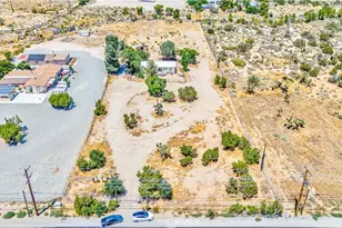 4190 Nielson Rd, Phelan, CA 92371 - Photo 23