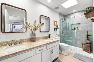 6926 Kester Ave, Los Angeles, CA 91405 - Photo 25
