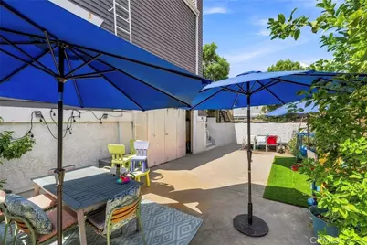 6926 Kester, Los Angeles, CA 91405 - Photo 37