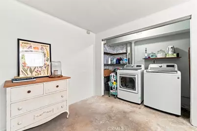6926 Kester, Los Angeles, CA 91405 - Photo 31