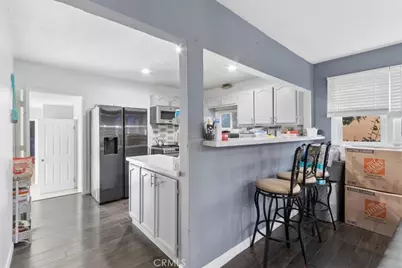 322 W School, Compton, CA 90220 - Photo 7