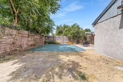 322 W School, Compton, CA 90220 - Photo 29