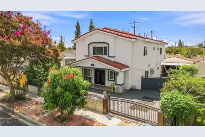 12122 207th, Lakewood, CA 90715 - Photo 1