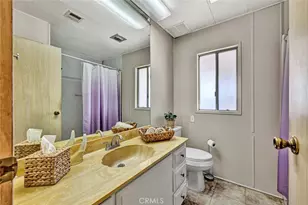 1001 W Lambert, La Habra, CA 90631 - Photo 43